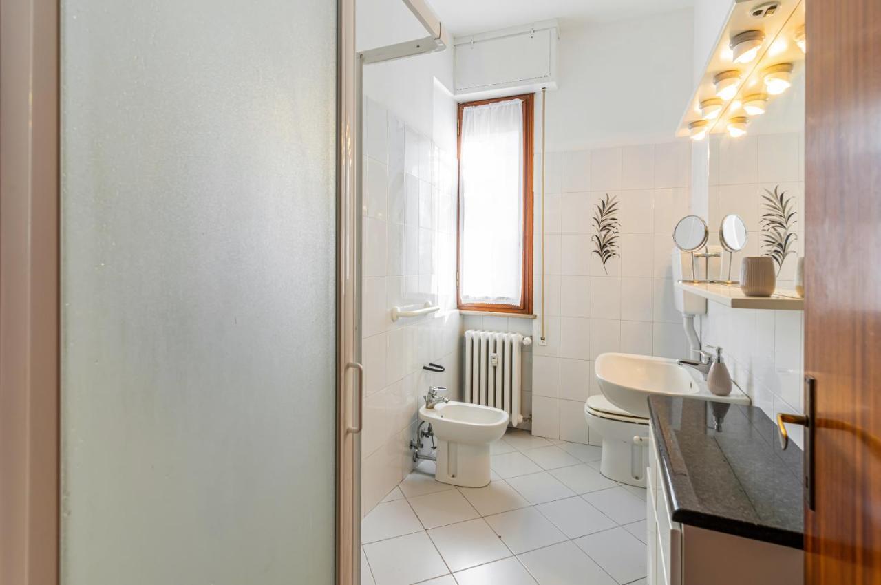 Attico Pisaurum - Central Apartment With Parking! Πέζαρο Εξωτερικό φωτογραφία